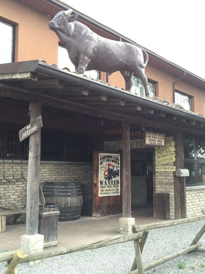 Cowboys Guest Ranch 호텔 보게라 외부 사진