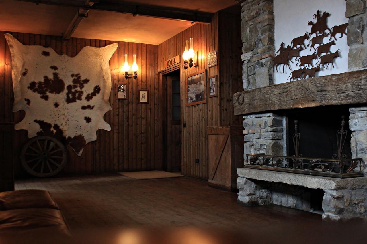 Cowboys Guest Ranch 호텔 보게라 외부 사진